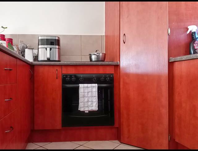 2 BEDROOM APARTMENT FOR SALE IN ANNLIN